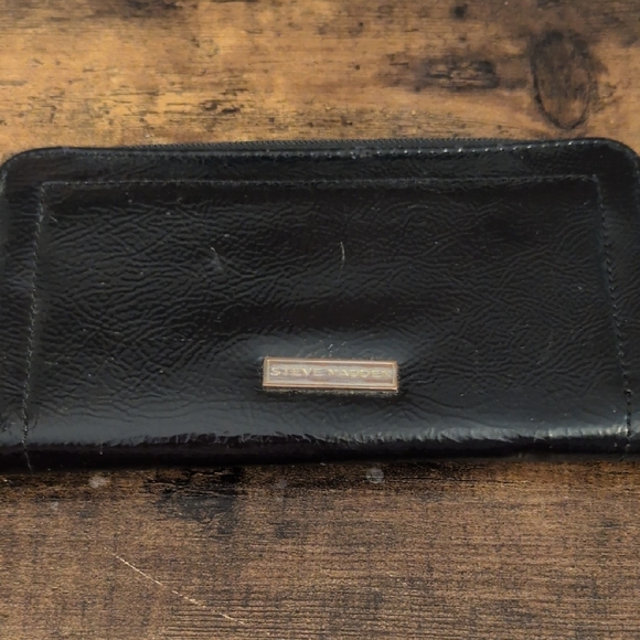 Steve Madden Other - Steve Madden Black Wallet